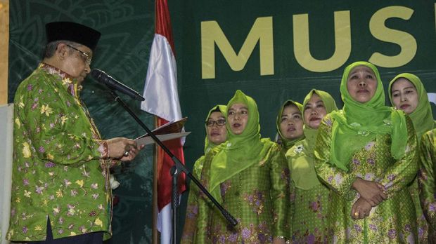 Khofifah Tegaskan Maju Pilgub Jatim 2018 di Depan Muslimat NU