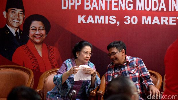 Megawati dan Djarot di HUT BMI / 