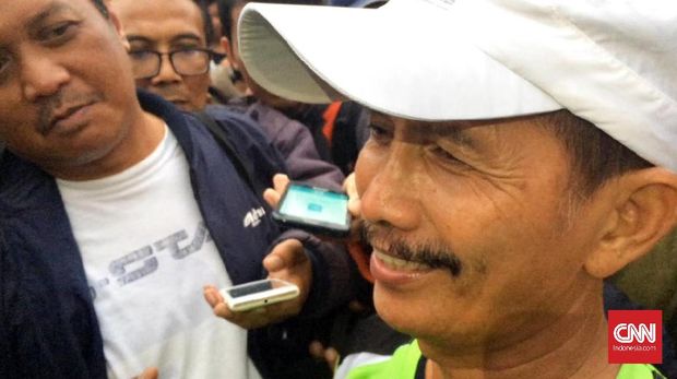 Djadjang Nurdjaman untuk kali kedua mengajukan pengunduran diri dari Persib.