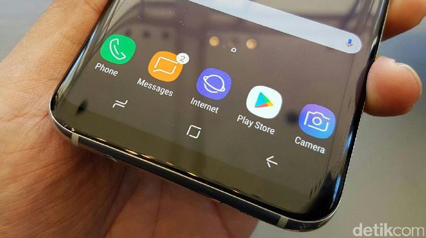 Google Ajak Developer Dukung Format Layar S8 dan G6