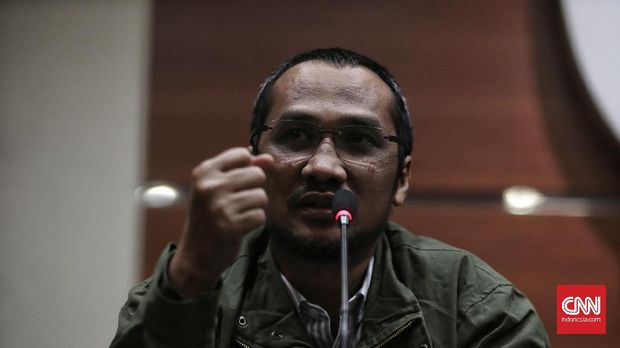 Abraham Samad menyatakan KPK mungkin akan memeriksa Megawati Soekarnoputri terkait dengan BLBI