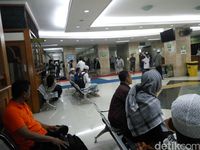 Ratusan Orang Berkumpul di Masjid Isiqlal, Siap Aksi 313