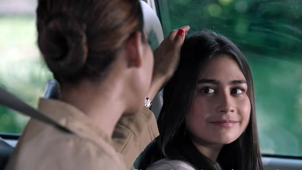 Salah satu adegan dalam film Danur yang dibintangi Prilly Latuconsina