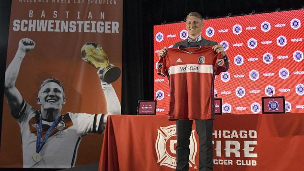 Bastian Schweinsteiger menambah daftar pemain bintang Eropa yang main di MLS.