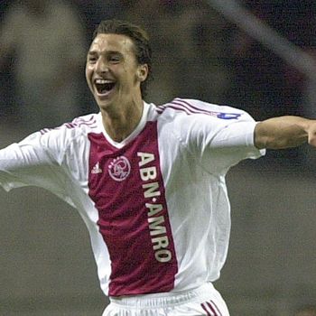 Kasper Dolberg Jangan Disamakan dengan Ibrahimovic