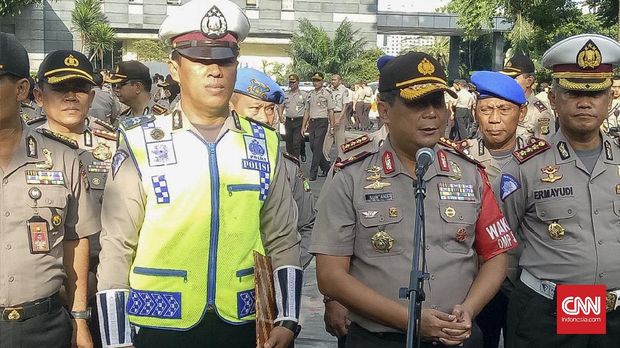Aiptu Sunaryanto yang menembak salah satu pelaku penodongan di satu angkutan kota beberapa waktu lalu.