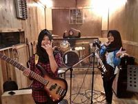 Suka-duka Band Metal Berhijab Garut: Ditolak Tampil Hingga Dapat Cibiran