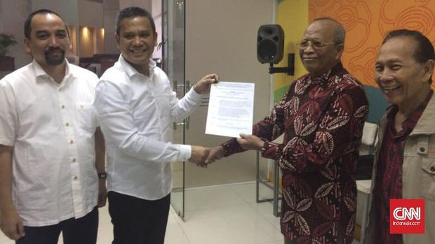 Mengenal KITAS, yang Menyeret Essien dan Cole