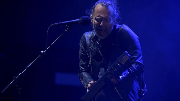 Radiohead pernah hilang dari dunia maya untuk promosi album baru.