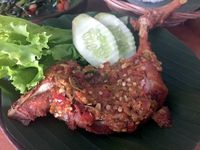 Ayam Penyet Everest Huahh Pedas Menyengat Ayam Penyet Ayam Penyet Everest Huahh Pedas Menyengat Ayam Penyet