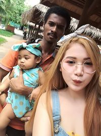 Viral, Gadis Cantik Bersuami Pria Biasa