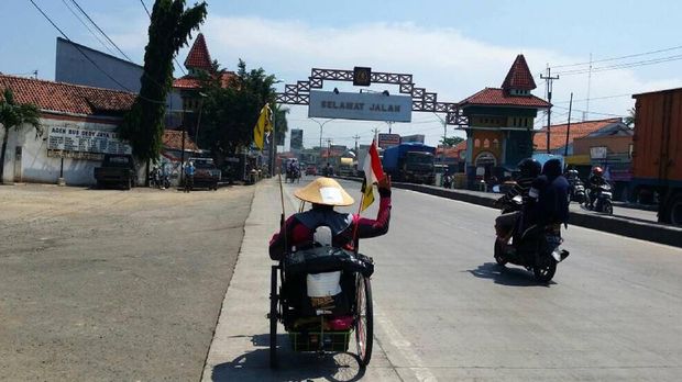 Shinta Utami, Lintasi Yogyakarta-Jakarta dengan Kursi Roda