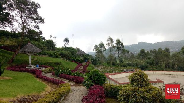 Menjejak Negeri Para Dewa di Dataran Tinggi Dieng