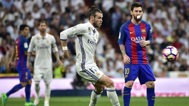 Lionel Messi menjalani pertandingan dengan menggunakan perban.