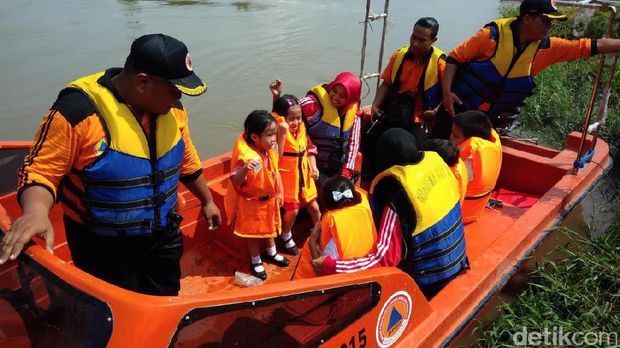 Puluhan Anak dan Penyandang Disabilitas Ikut Pelatihan Kebencanaan