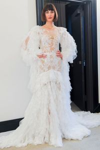 Detail Cantik yang Tengah Jadi Tren Gaun Pengantin 2017
