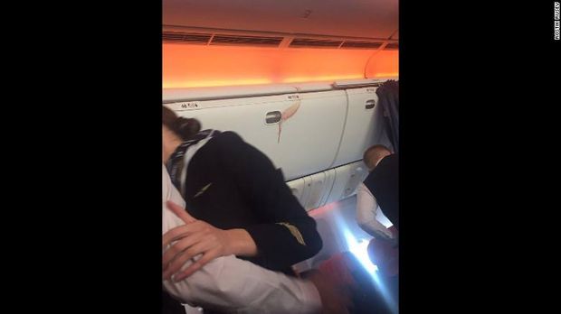 Cerita Penumpang Aeroflot Saat Turbulensi Terjadi Jelang Mendarat