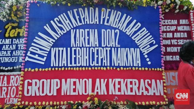 Pemprov DKI Terima Lagi Karangan Bunga, Protes Aksi Bakar