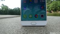Oppo F3 Plus: Layar Besar, Jago Selfie
