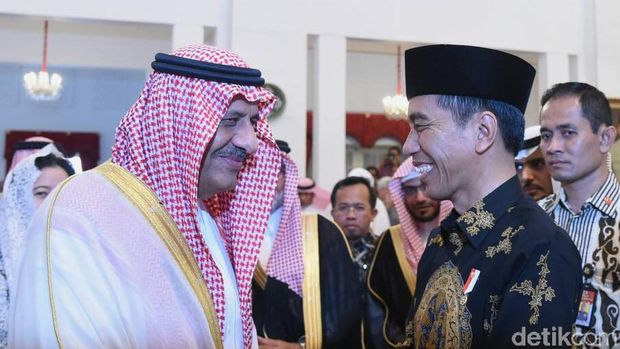 Presiden Jokowi dan Pangeran Arab Khalid bin Abdul Aziz.