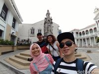 Oppo F3 Plus: Layar Besar, Jago Selfie