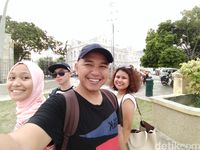 Oppo F3 Plus: Layar Besar, Jago Selfie
