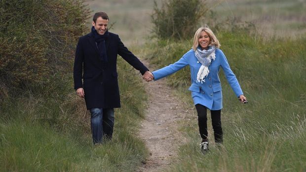 Macron mengenal Trogneux sejak ia masih remaja. (AFP)