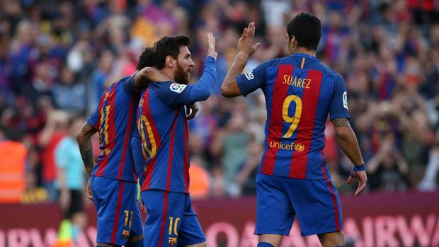 Lionel Messi mengakui kepergian Neymar adalah kehilangan besar di lini depan namun membuat Barca lebih kuat saat bertahan.