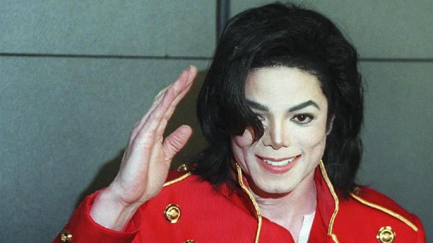 Michael Jackson adalah satu-satunya selebriti yang pernah memelihara simpanse.