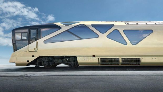 Penampakan kereta Shiki-Shima dari luar (East Japan Railway)