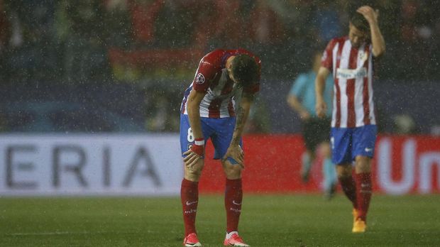 Atletico Madrid bersaing dengan AS Roma untuk mendampingi Chelsea ke babak 16 besar.