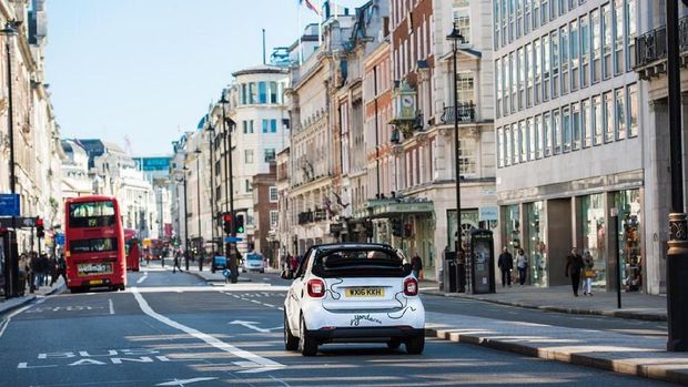 Keliling London Sudah Tidak Zaman Lagi Naik Bus Tingkat