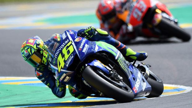 Valentino Rossi menjadi pemenang kelima musim ini.