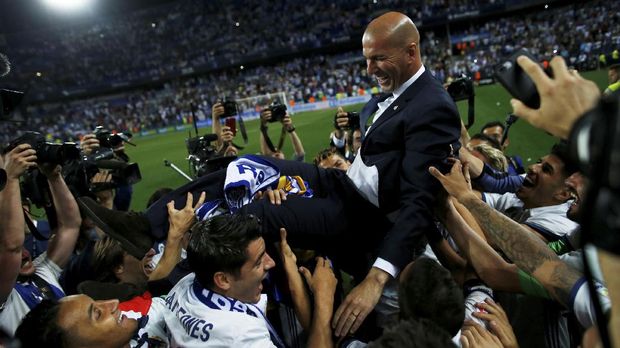 Zinedine Zidane meraih sukses di Real Madrid hanya dalam 18 bulan.
