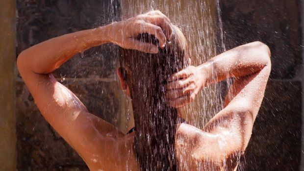 Enam Kesalahan Mandi yang Tak Baik untuk Kesehatan Tubuh