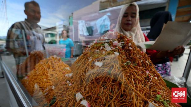 Penyebab Perut Semakin Buncit Selama Berpuasa