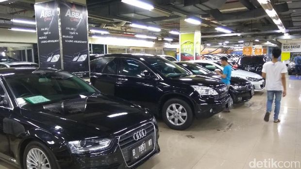 Bisnis Mobil Bekas Lesu Jelang Lebaran, Ini Penyebabnya