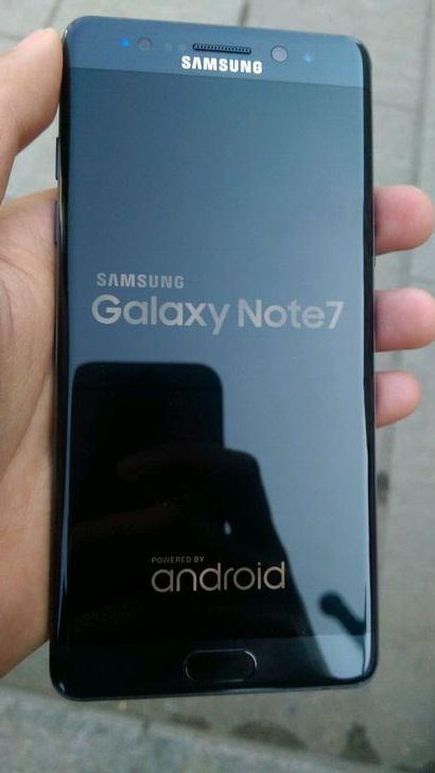Tampang Asli Galaxy Note 7R yang Mewah