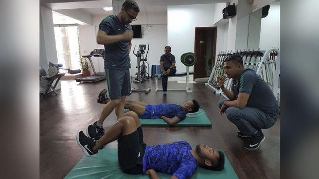 Saddil Ramdani dan Ahmad Nur Hadianto menjalani latihan terpisah dari skuat Timnas Indonesia.