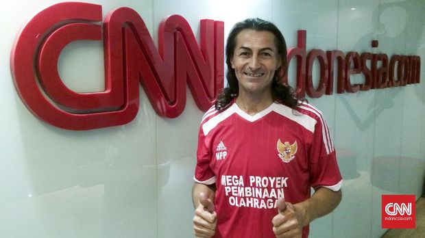 Patricio Jimenez saat berkunjung ke kantor CNNIndonesia.com.