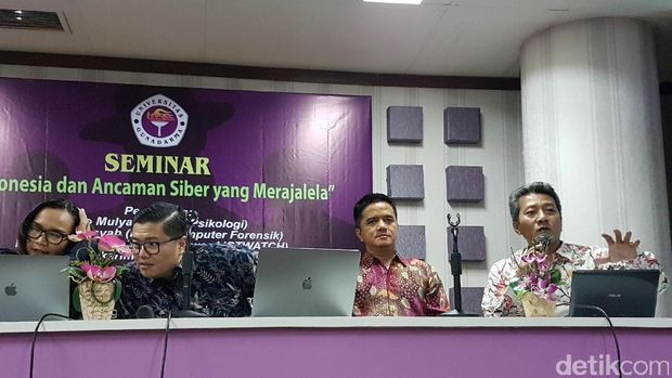 Kepincut Cowok di Medsos, Ibu Muda Diperas Rp 500 Miliar