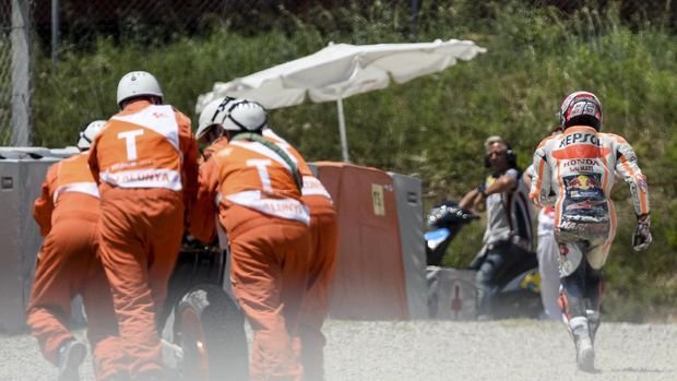 Marc Marquez mengalami kecelakaan empat kali sepanjang latihan bebas dan babak kualifikasi GP Katalonia.