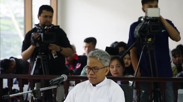Ahok Absen, Kuasa Hukum Buni Yani Keluhkan Perlakuan Berbeda