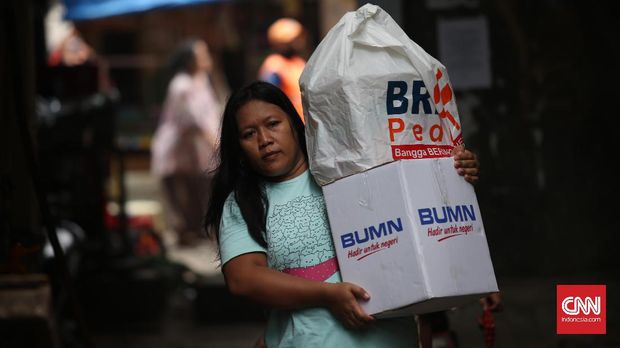 Mudarat Bagi BUMN Jika 'Dikekang' Jokowi