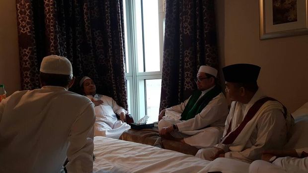 Habib Rizieq Juga Bertemu Petinggi PKS di Mekkah