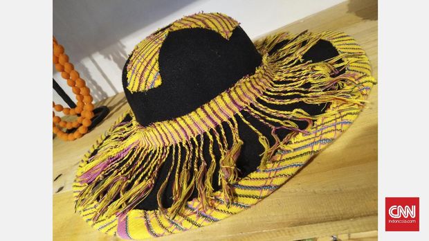 (FOKUS) Aplikasi Tenun Cantik Tidak Hanya Pada Baju Saja