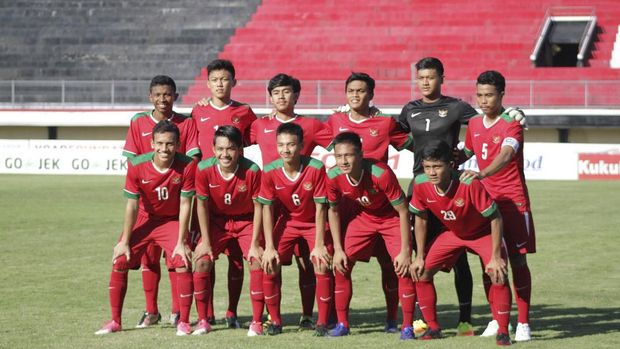 Timnas Indonesia U-19 harus meningkatkan intensitas serangan di babak kedua.