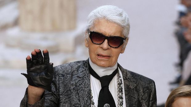 Presiden Rumah Mode Fendi Meninggal Dunia