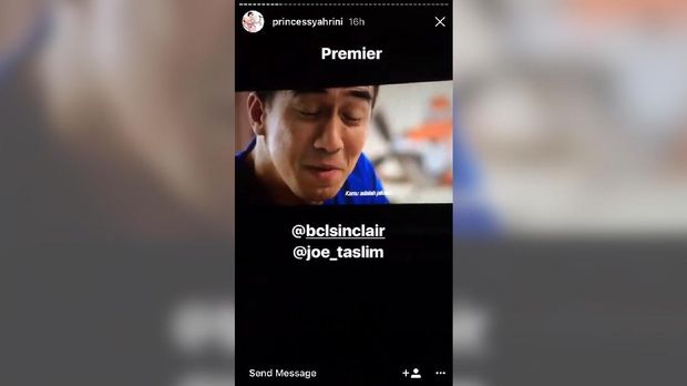 Cuplikan film Surat Kecil untuk Tuhan yang diambil Syahrini.