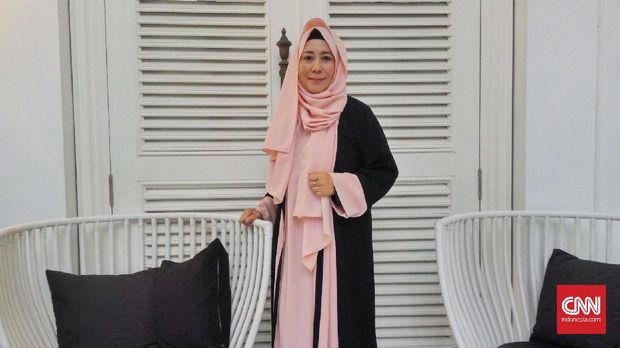 Jeny Tjahjawati mengungkapkan penggunaan abaya akan jadi tren di Lebaran kini